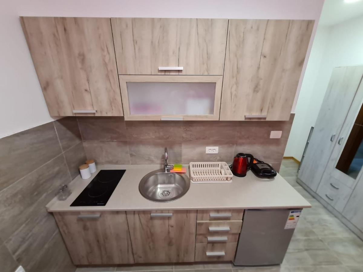 Naki Apartments Подгорица Экстерьер фото