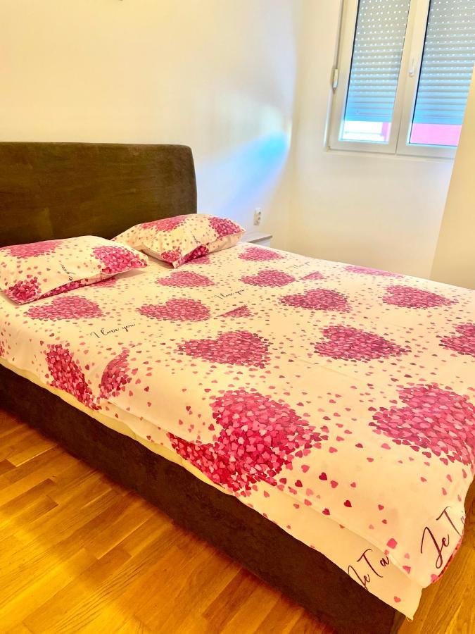 Naki Apartments Подгорица Экстерьер фото