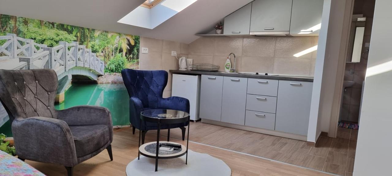 Naki Apartments Подгорица Экстерьер фото